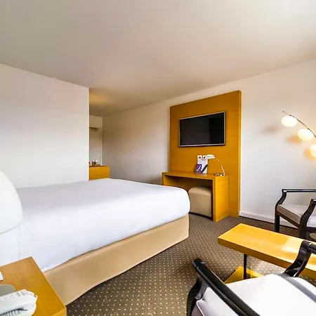 מלון Mercure בורדו