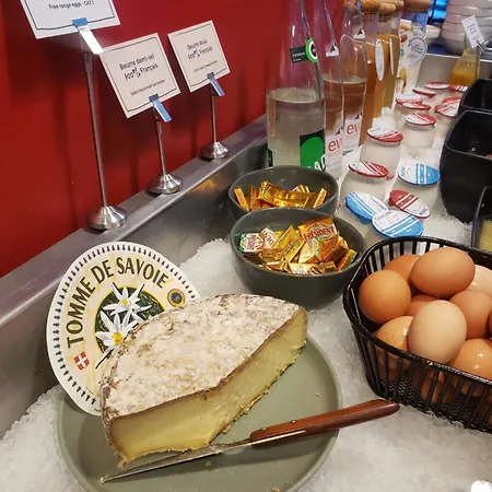 美居波尔多紫胶酒店 波尔多